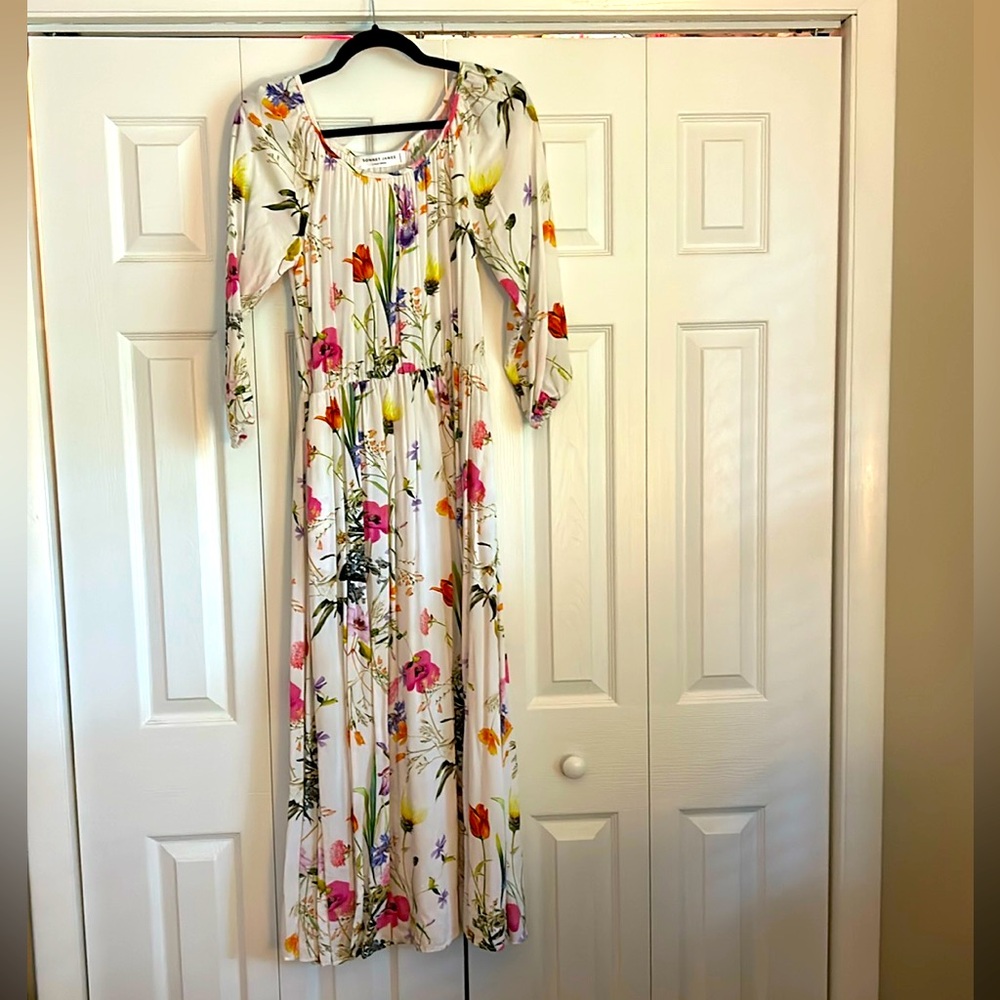 NWOT Sonnet James Violet dress